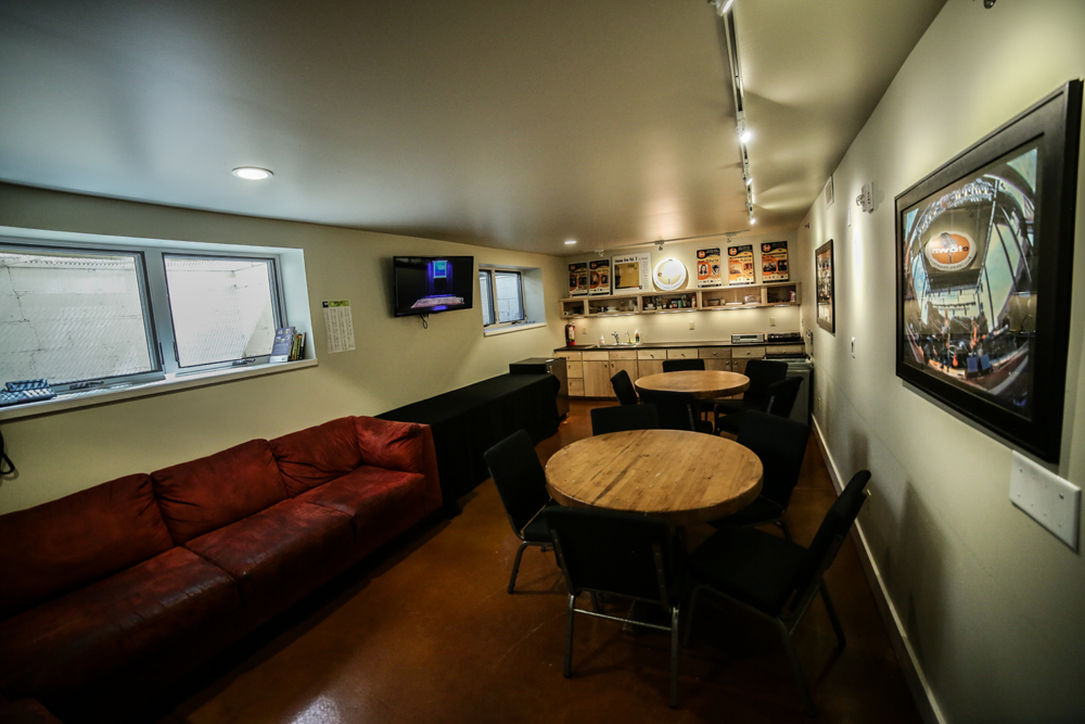 eTown Green Room eTown Green Room