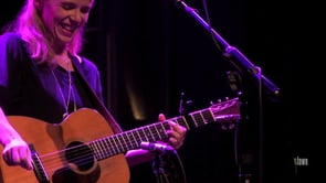 Aoife O'Donovan - Beekeeper - eTown