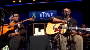 Madisen Ward and The Mama Bear - Interview - eTown