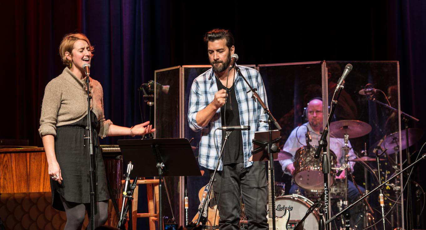 Bob Schneider / Joan Shelley - eTown