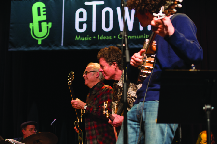 Bill Frisell / Sam Amidon - eTown