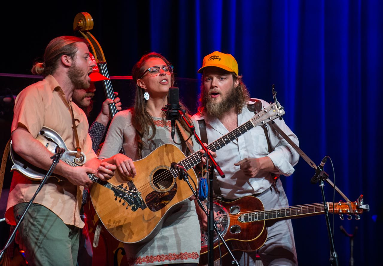 Lindsay Lou & the Flatbellys - eTown