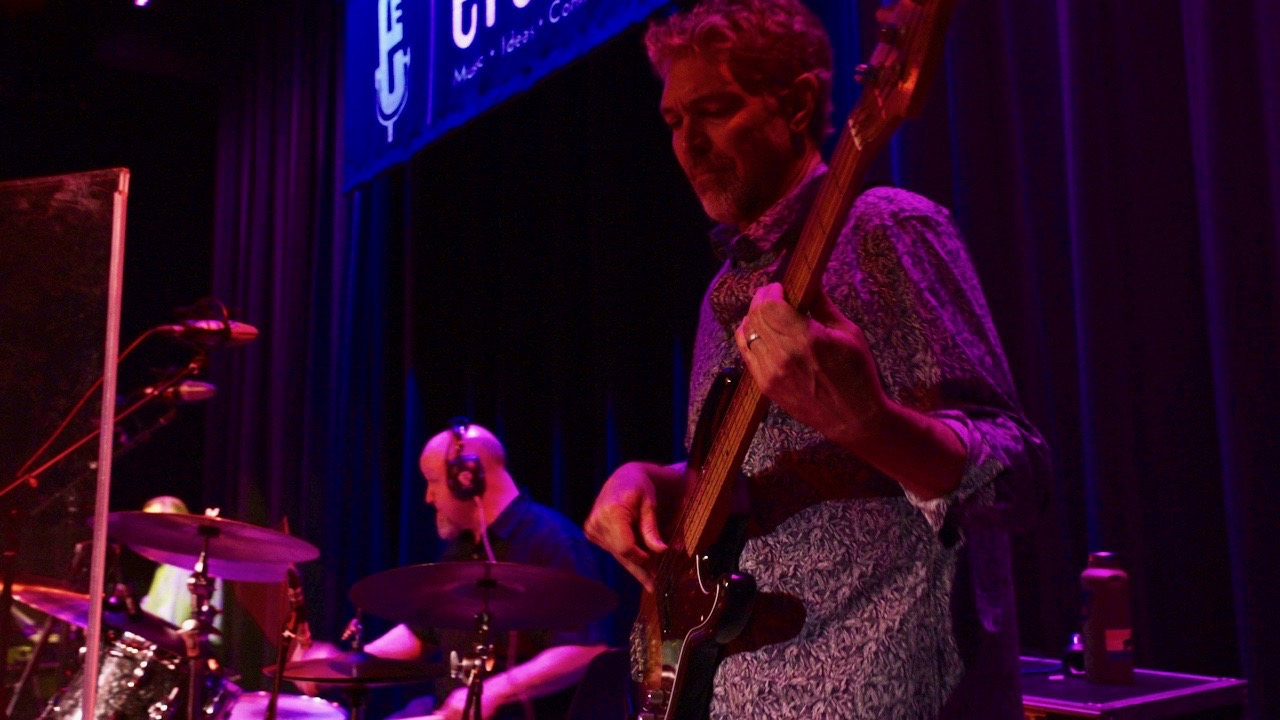 Anders_2_MULTI_BackonDumaine.00_02_55_22.Still007