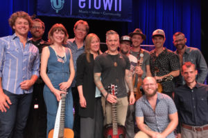 Home Stringdusters Molly