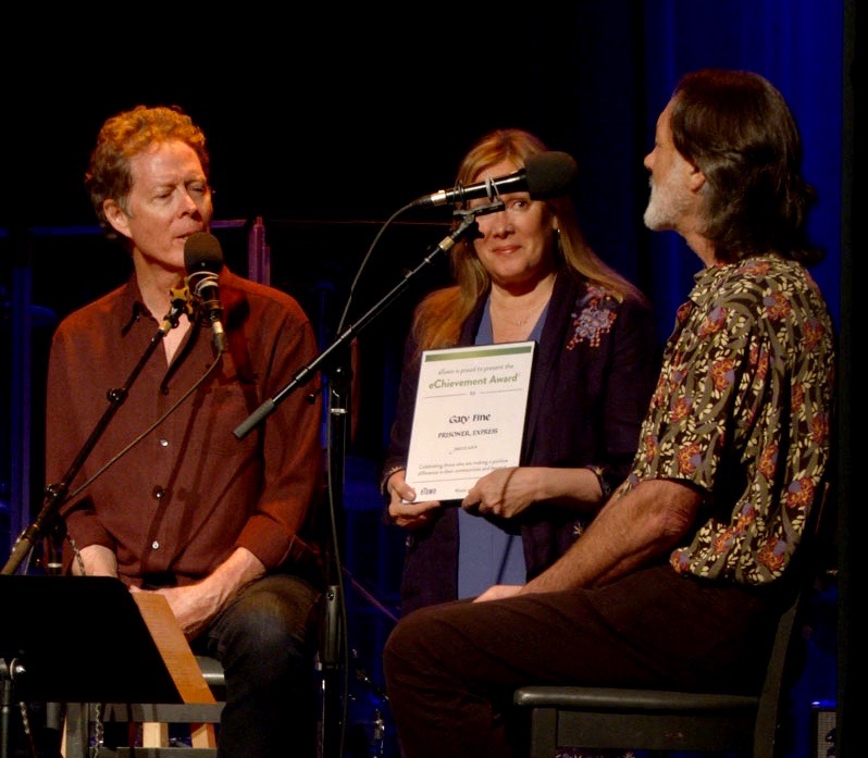 eTown award onstage_edit