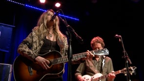 Elizabeth Cook - Heroin Addict Sister - eTown
