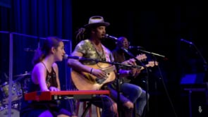 Michael Franti - When The Sun Begins to Shine - eTown
