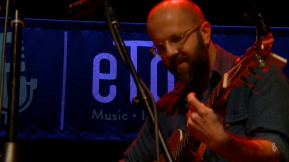 William Fitzsimmons - Leave Her - eTown