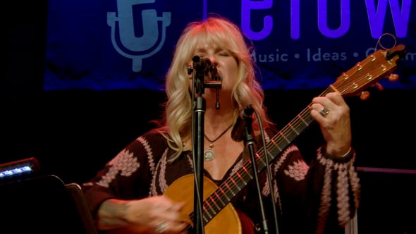 Over The Rhine - "Los Lunas" - eTown