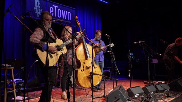 Darrell Scott and his Bluegrass Band - "Family Tree" - eTown
