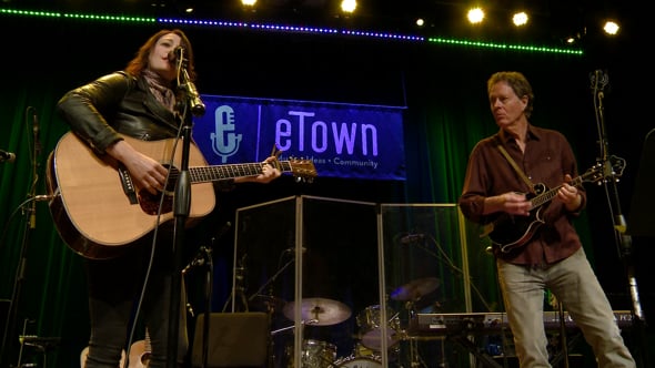 Pieta Brown - "No Not Me (w/ Nick Forster)" - eTown